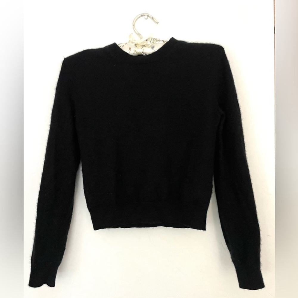 aritzia Black Cashmere Sweater classic small - Picture 3 of 10